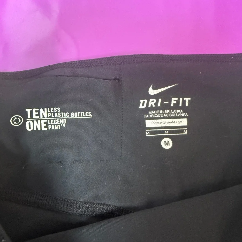 Nike Legend Pants Women Medium Black Excellent Dri-FIT Cropped Straight Leg